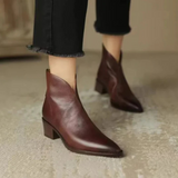 Jitka – Elegáns alacsony sarkú bőrcipő