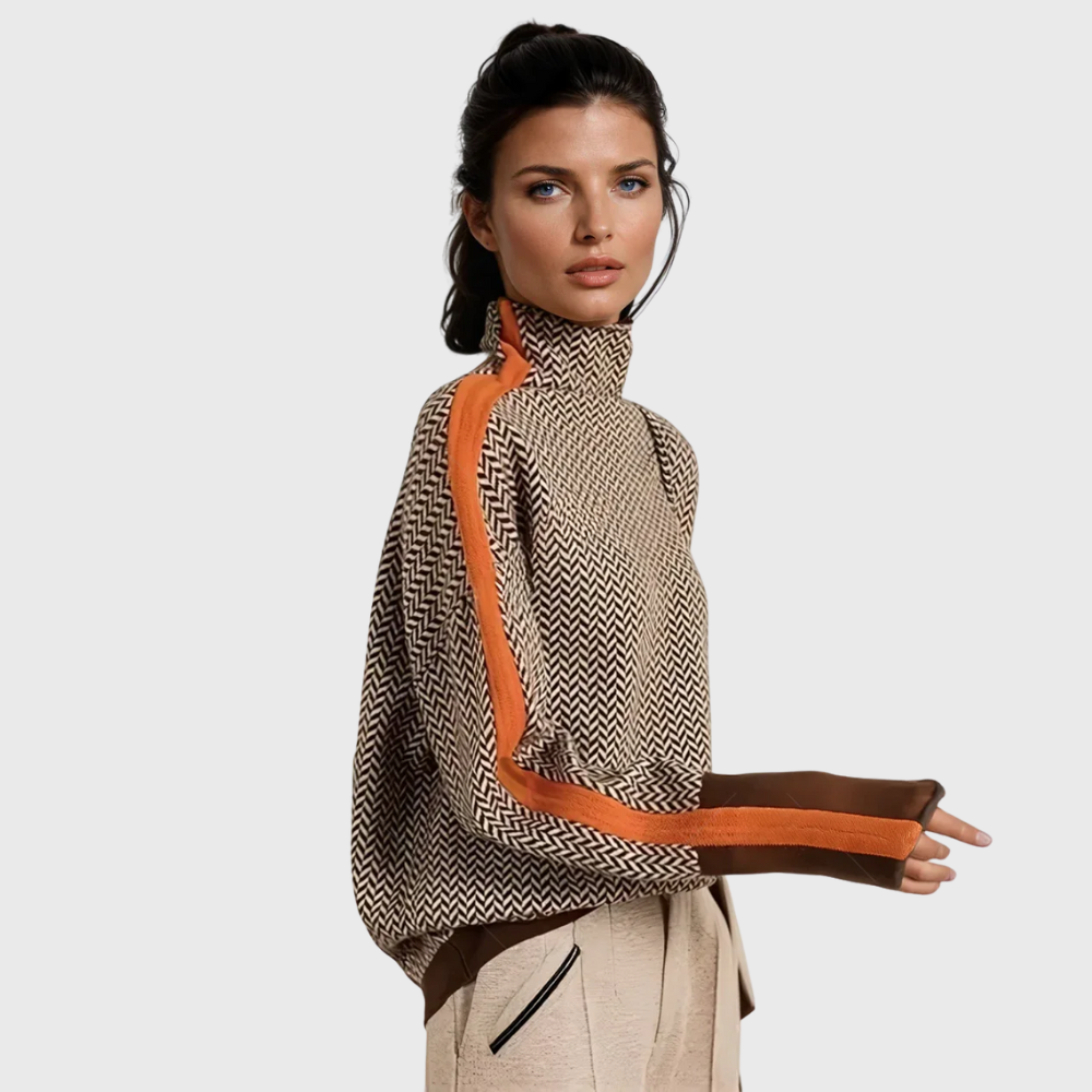 Kinga – Csíkos pulóver elegáns garbóval