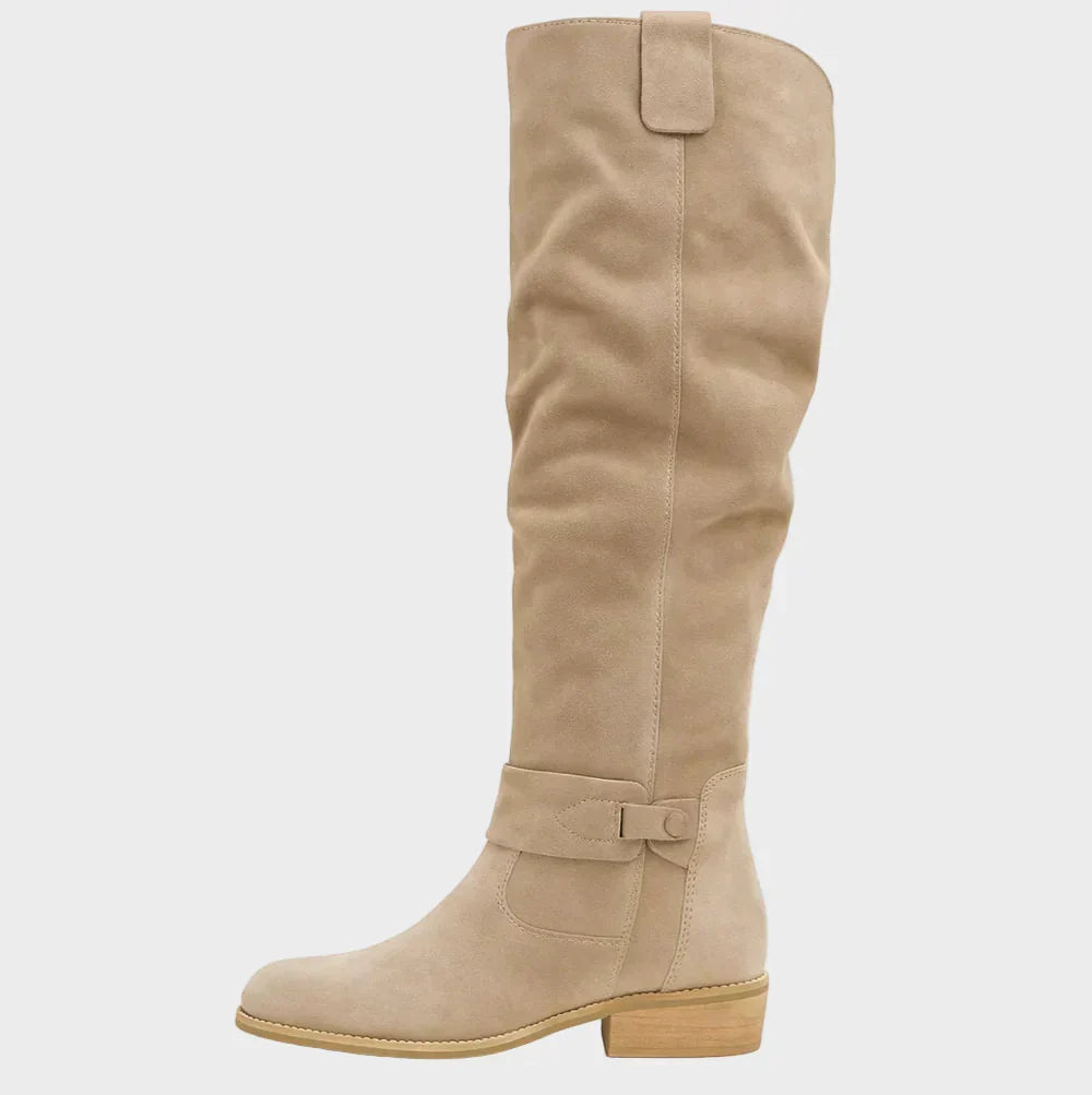 Amálie – Elegáns bokacsizma modern stílusban
